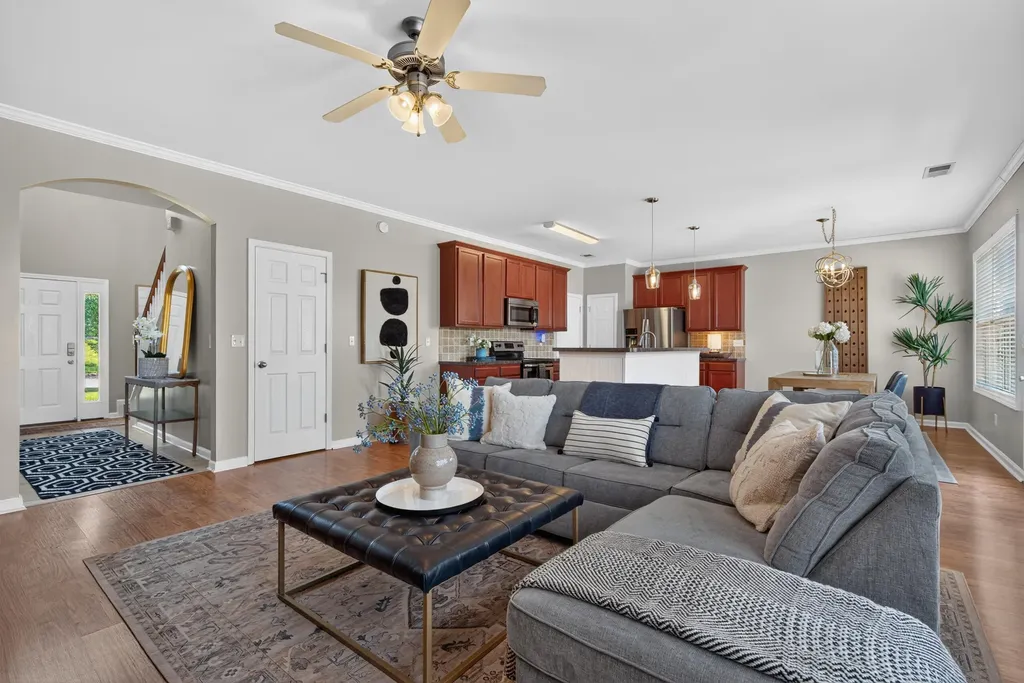 4072 Sweetspire Drive Lexington KY 40514