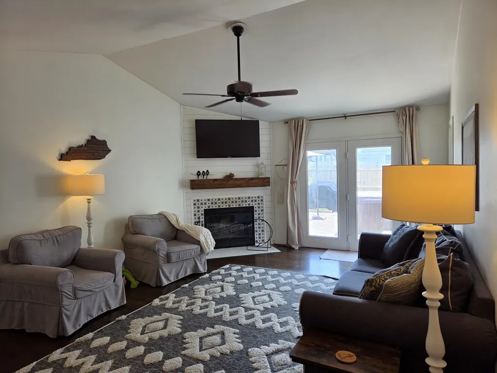 888 Cypress Point Way Lexington KY 40509