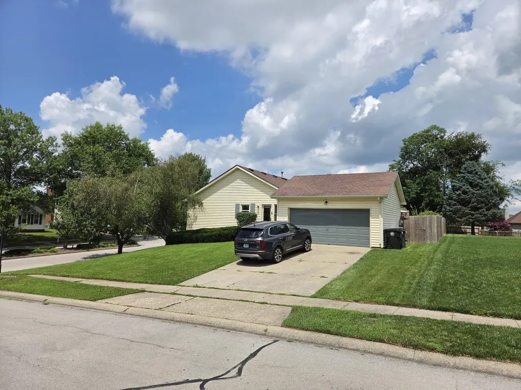 888 Cypress Point Way Lexington KY 40509