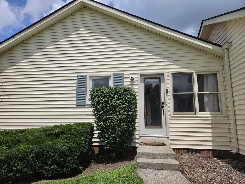 888 Cypress Point Way Lexington KY 40509