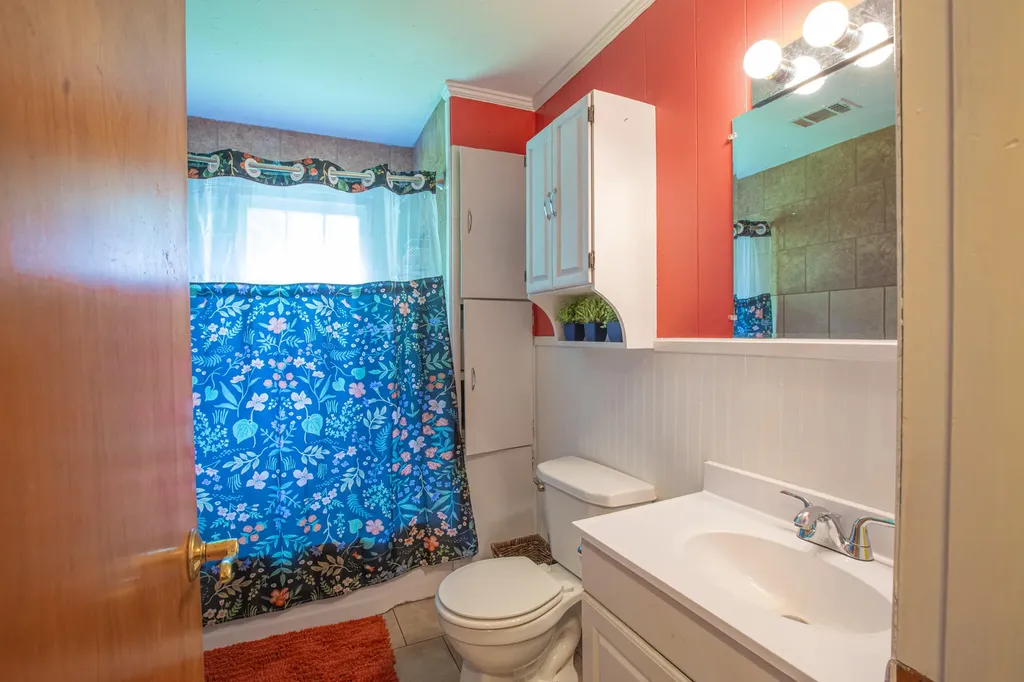 90 Trevor Lane Burkesville KY 42717