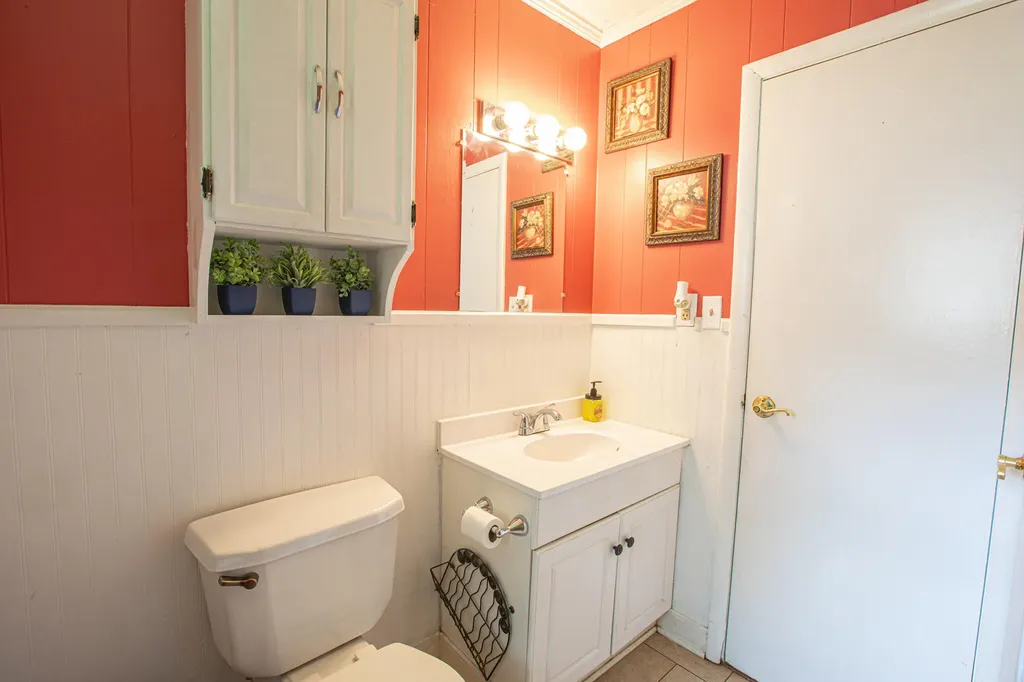 90 Trevor Lane Burkesville KY 42717