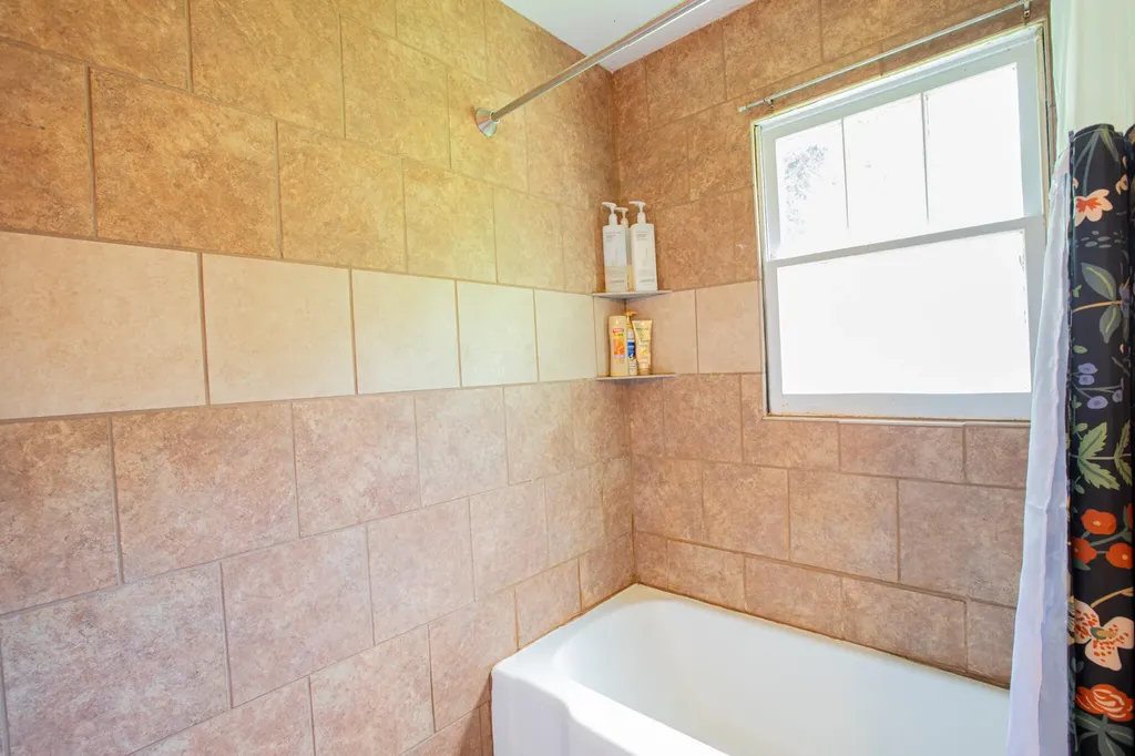 90 Trevor Lane Burkesville KY 42717