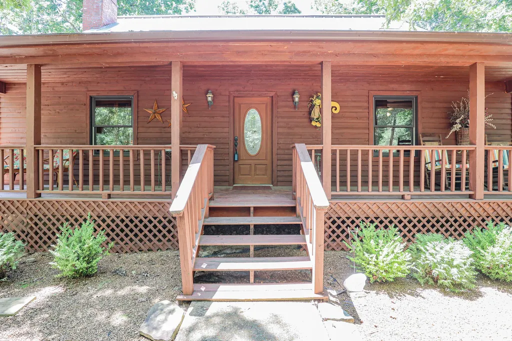 3517 Barge Island Road Benton KY 42025