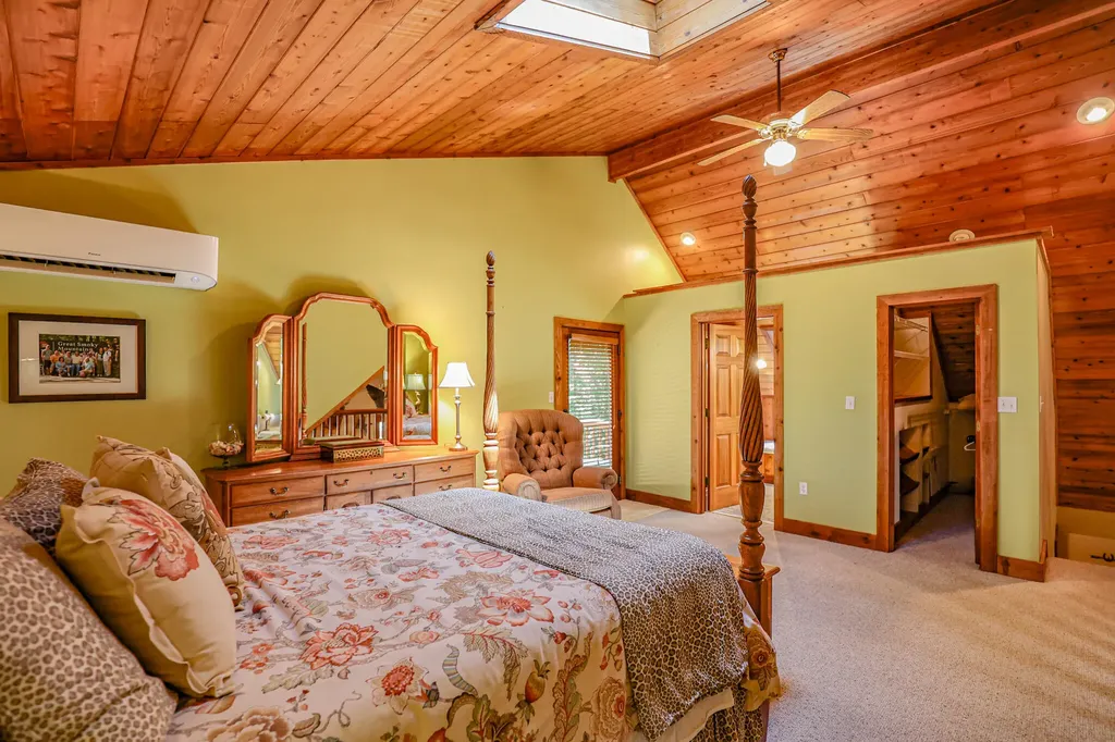 3517 Barge Island Road Benton KY 42025