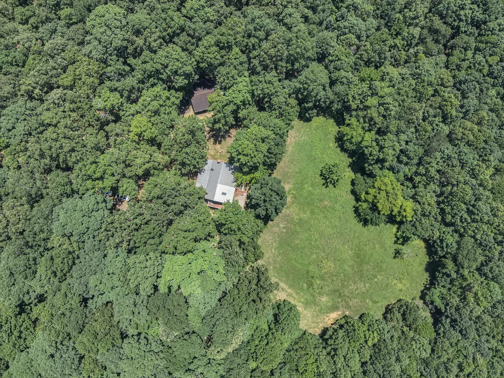 3517 Barge Island Road Benton KY 42025