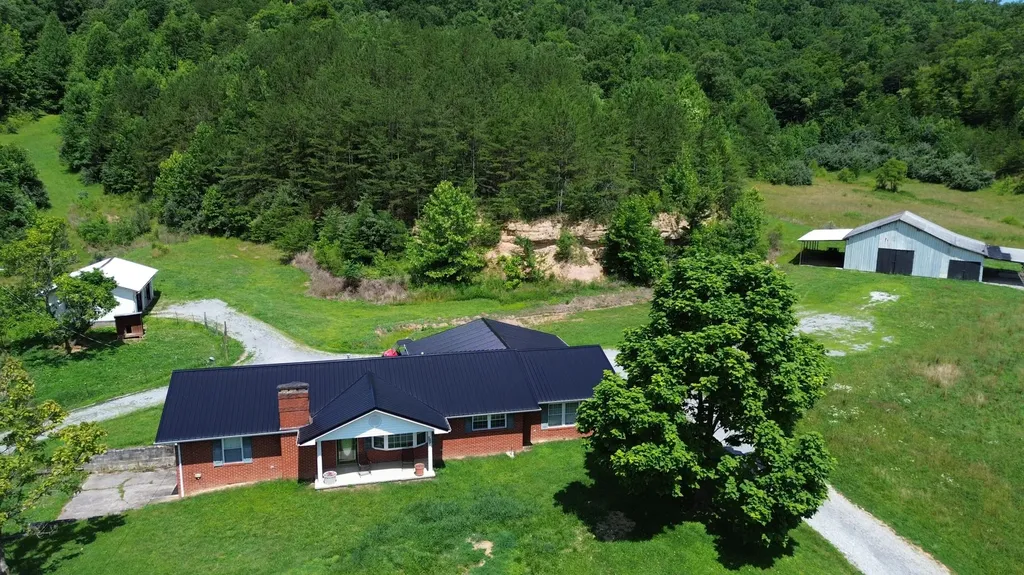 6270 Ky-1809 Barbourville KY 40906