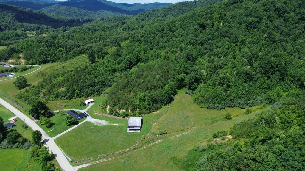 6270 Ky-1809 Barbourville KY 40906