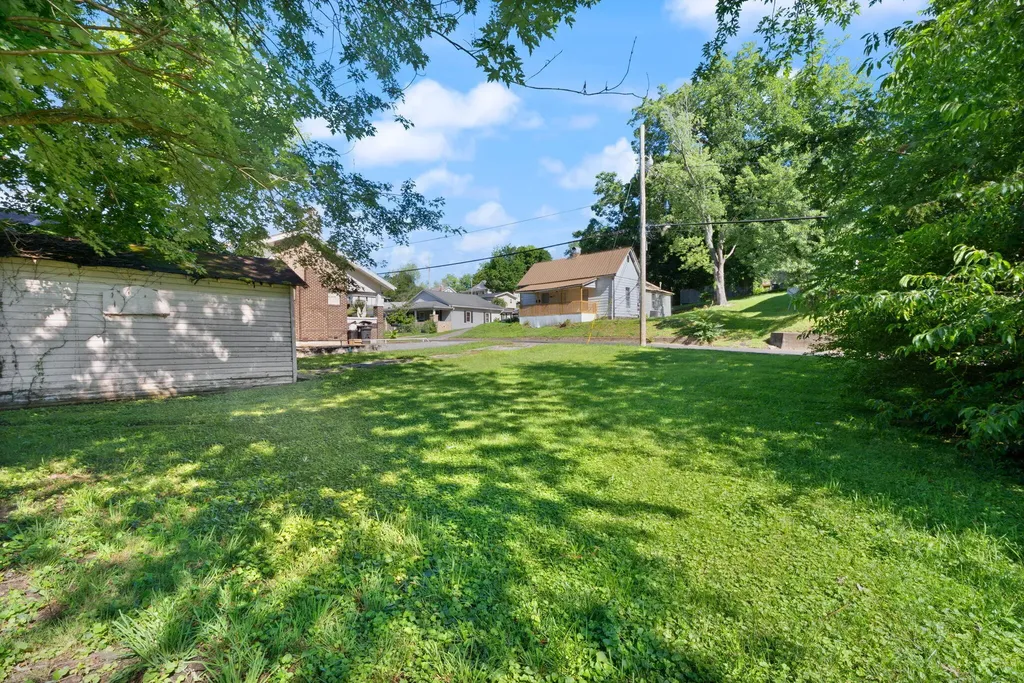 503 W 3rd Street Corbin KY 40701
