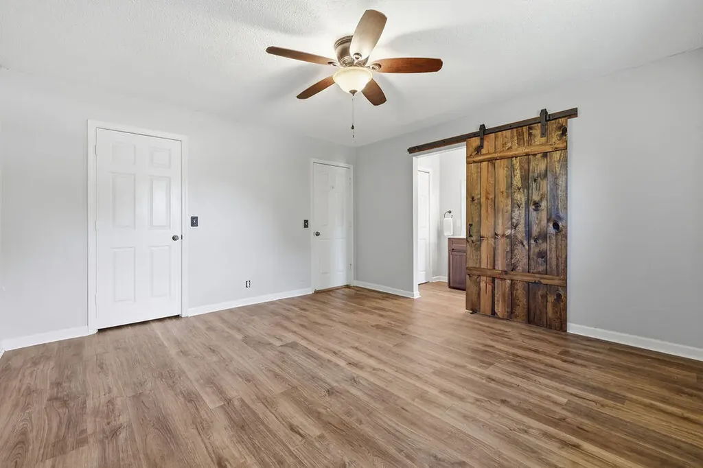 87 Mcdougal Road Murray KY 42071