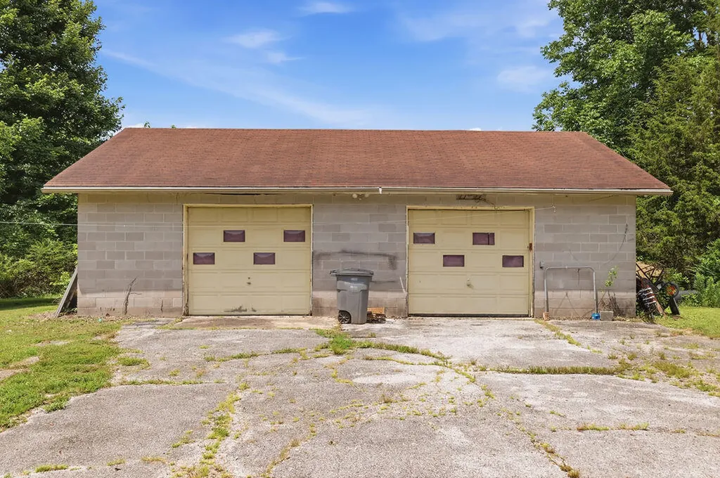 87 Mcdougal Road Murray KY 42071