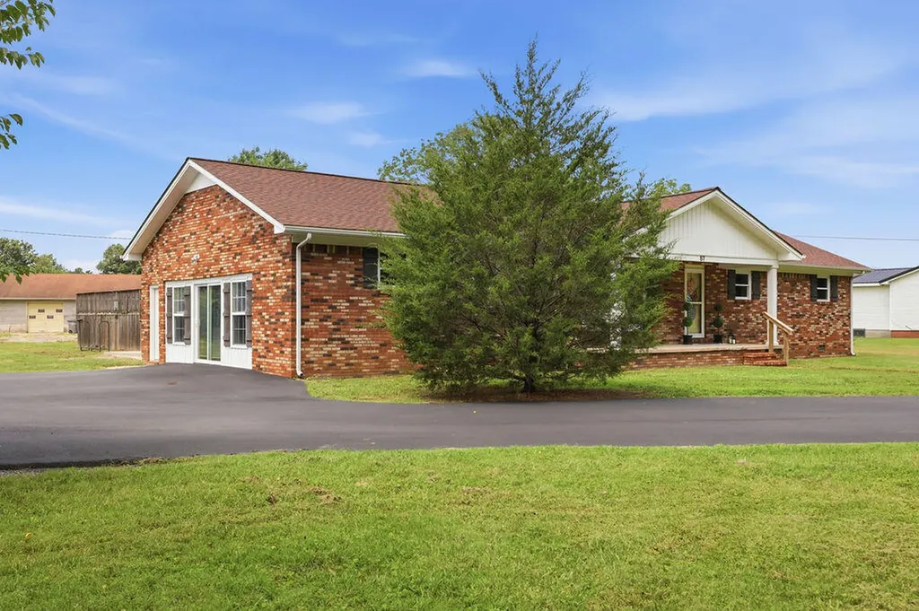 87 Mcdougal Road Murray KY 42071