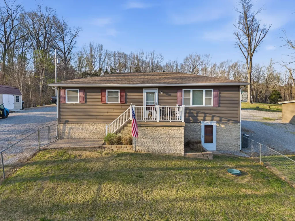 1231 Rockcastle Lakeshore Drive Cadiz KY 42211
