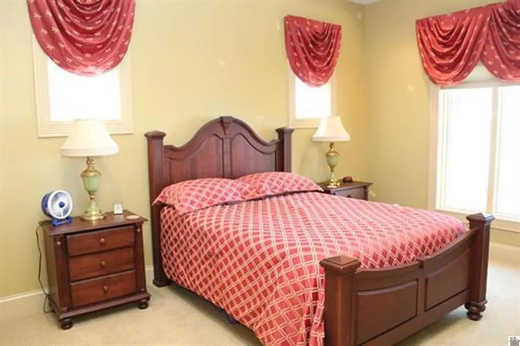 138 Elizabeth Drive Eddyville KY 42038