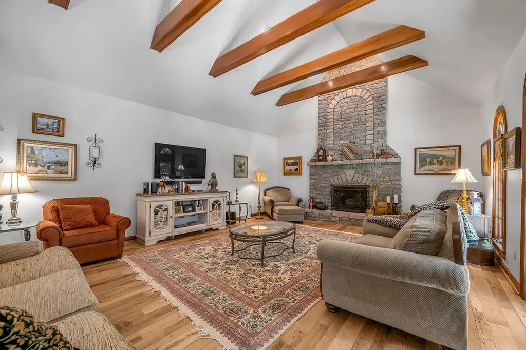 3656 Winding Wood Lane Lexington KY 40515