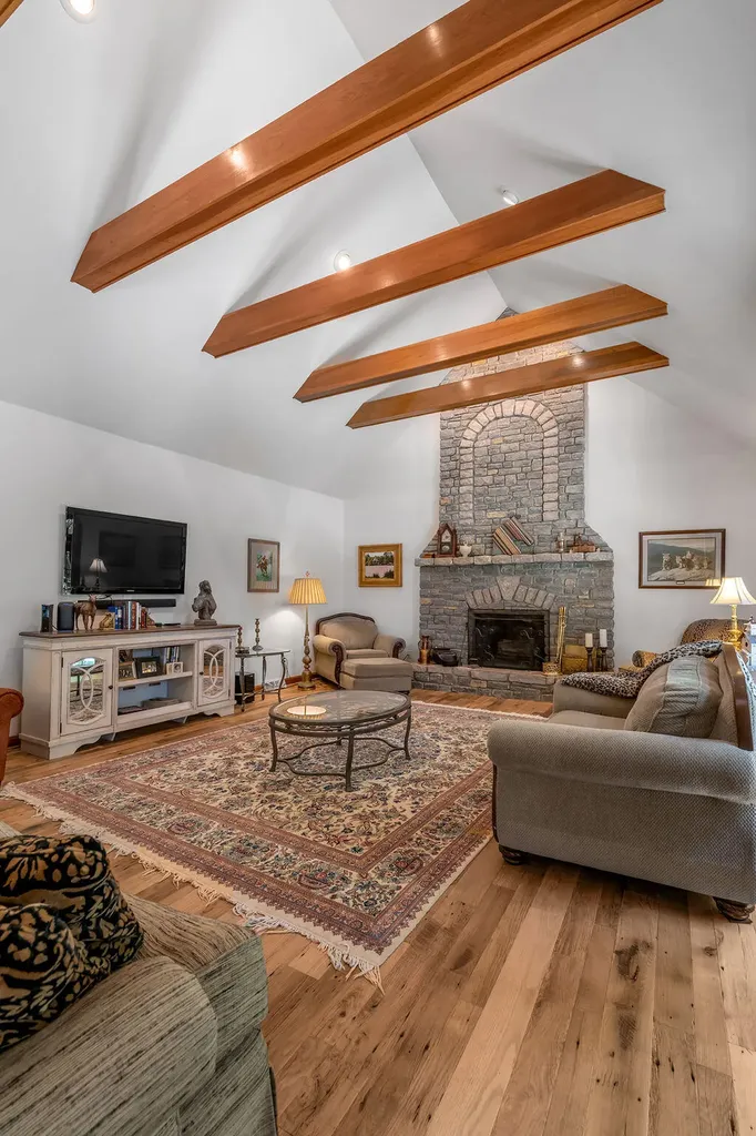 3656 Winding Wood Lane Lexington KY 40515