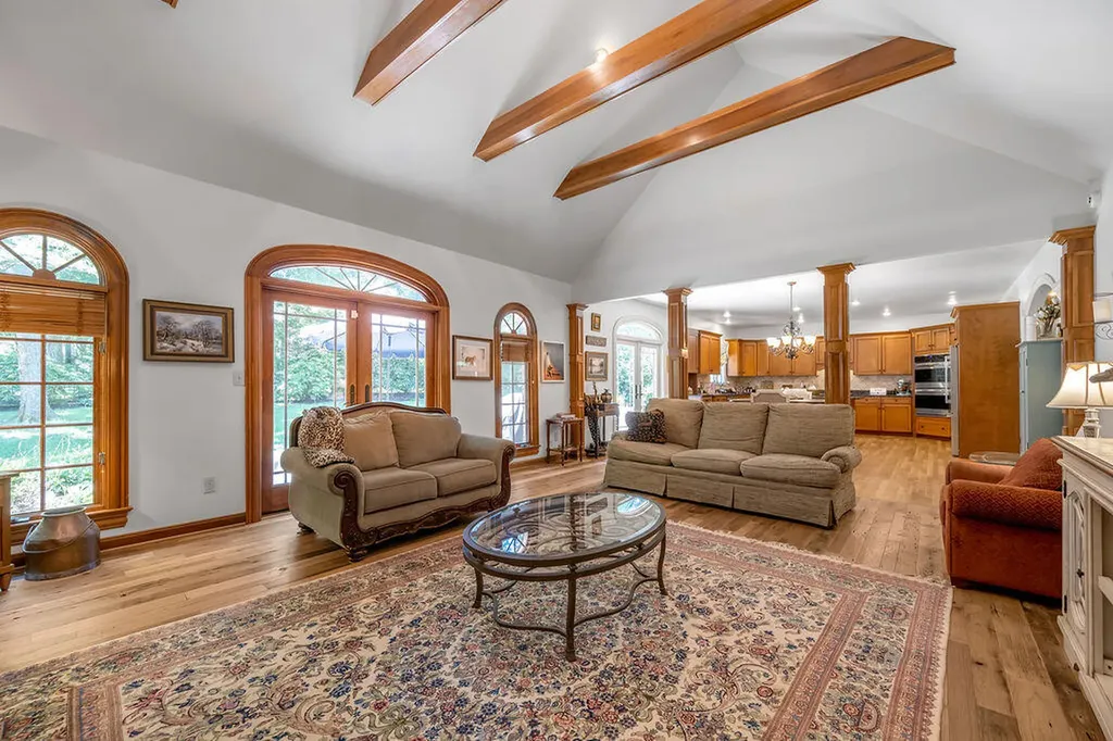 3656 Winding Wood Lane Lexington KY 40515