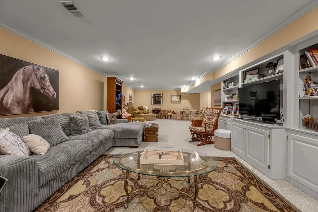 3656 Winding Wood Lane Lexington KY 40515