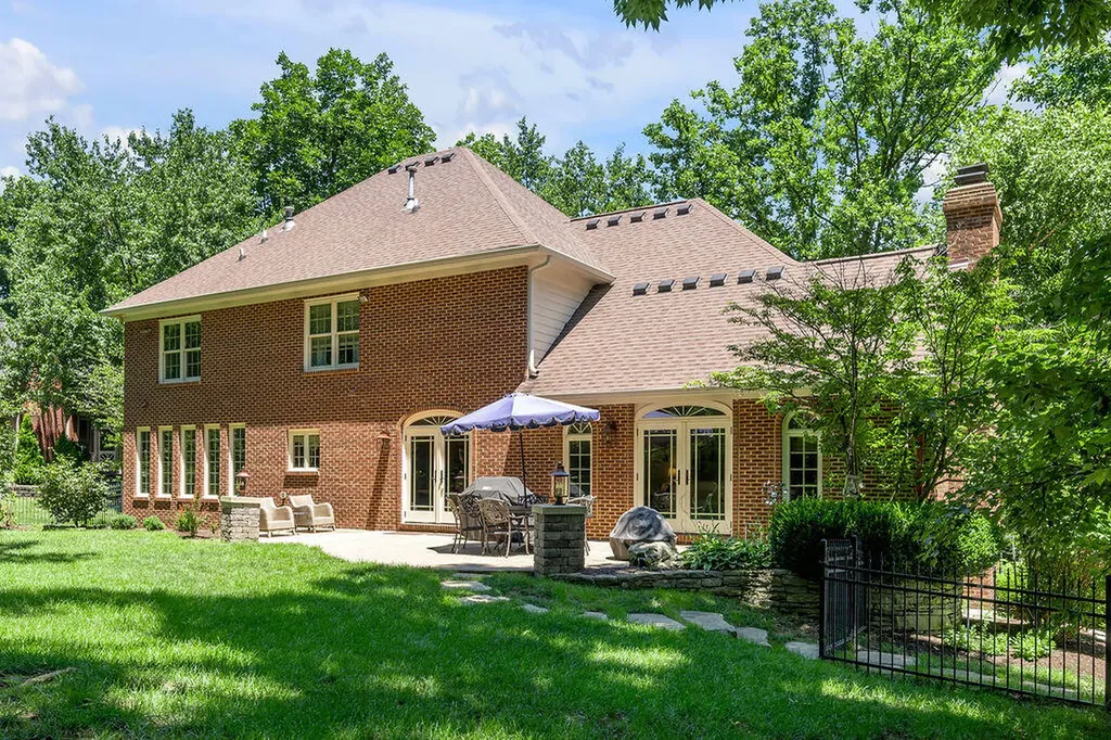 3656 Winding Wood Lane Lexington KY 40515
