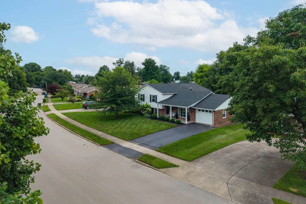 343 Curtin Drive Lexington KY 40503