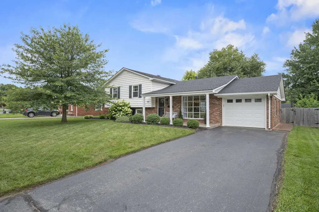 343 Curtin Drive Lexington KY 40503