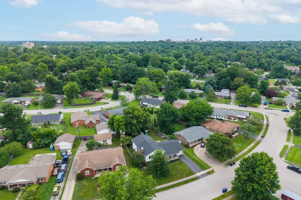 343 Curtin Drive Lexington KY 40503