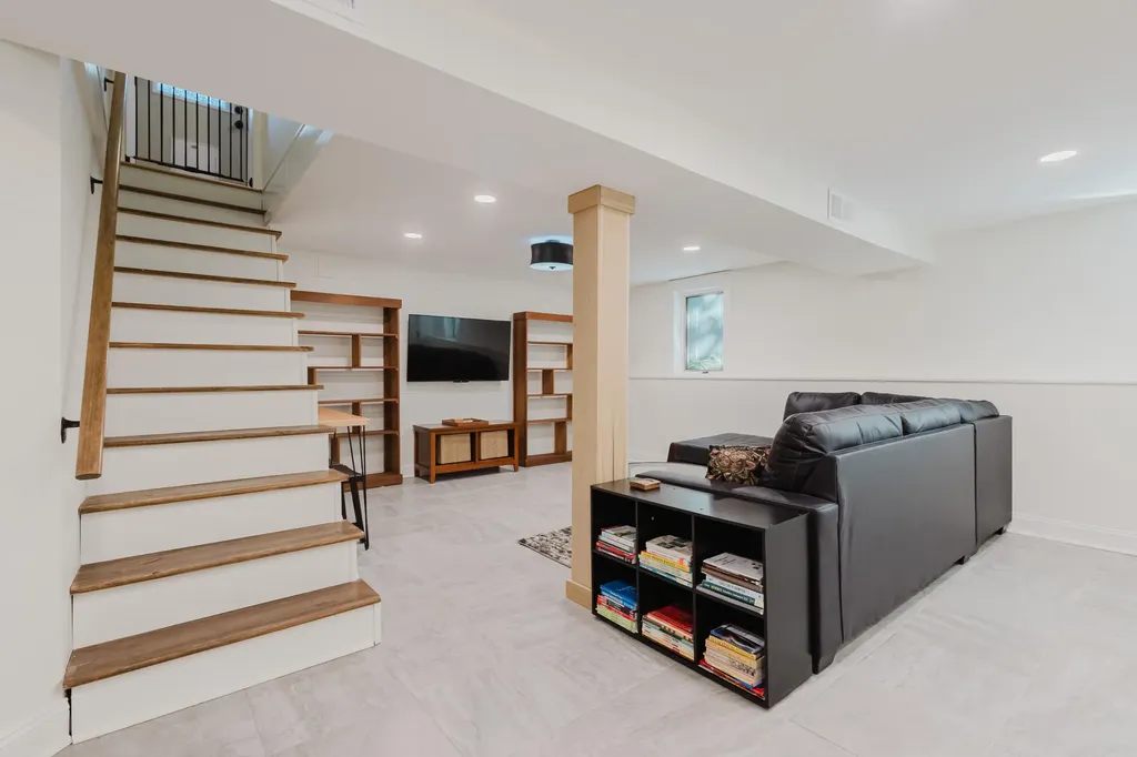2091 Spring Grove Avenue Lexington KY 40503
