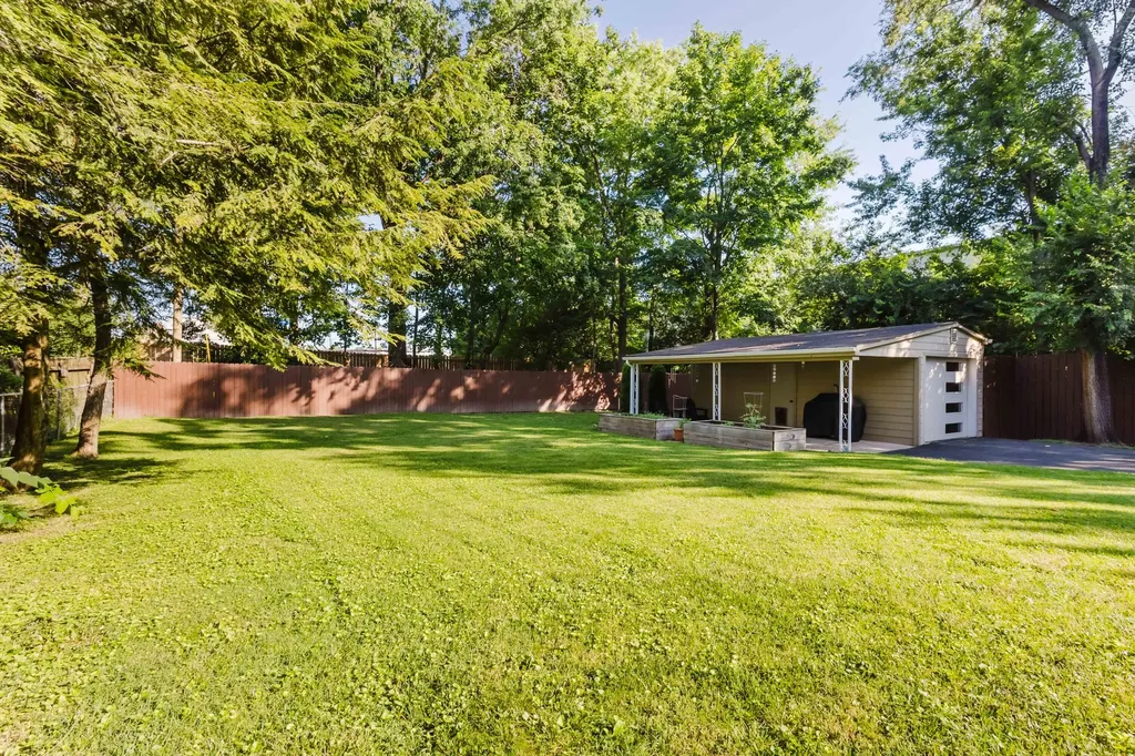 2091 Spring Grove Avenue Lexington KY 40503