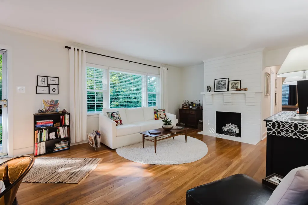2091 Spring Grove Avenue Lexington KY 40503
