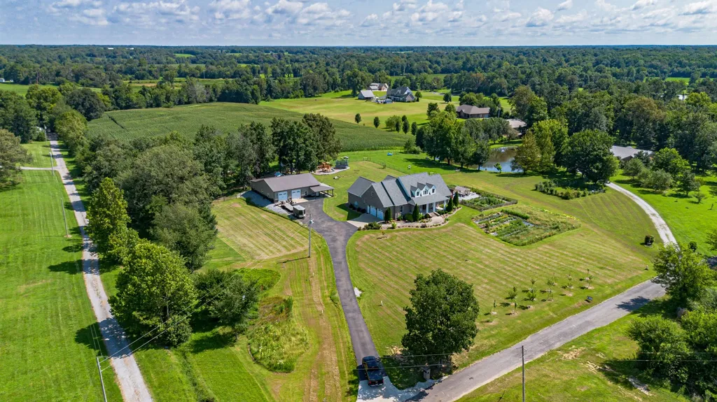 731 Elderberry Lane Mayfield KY 42066