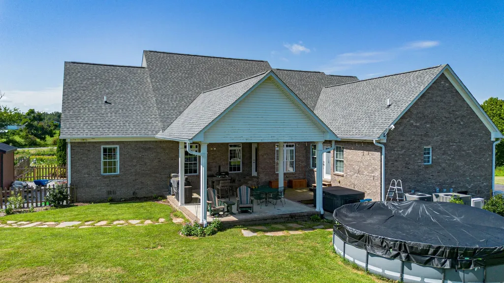 731 Elderberry Lane Mayfield KY 42066