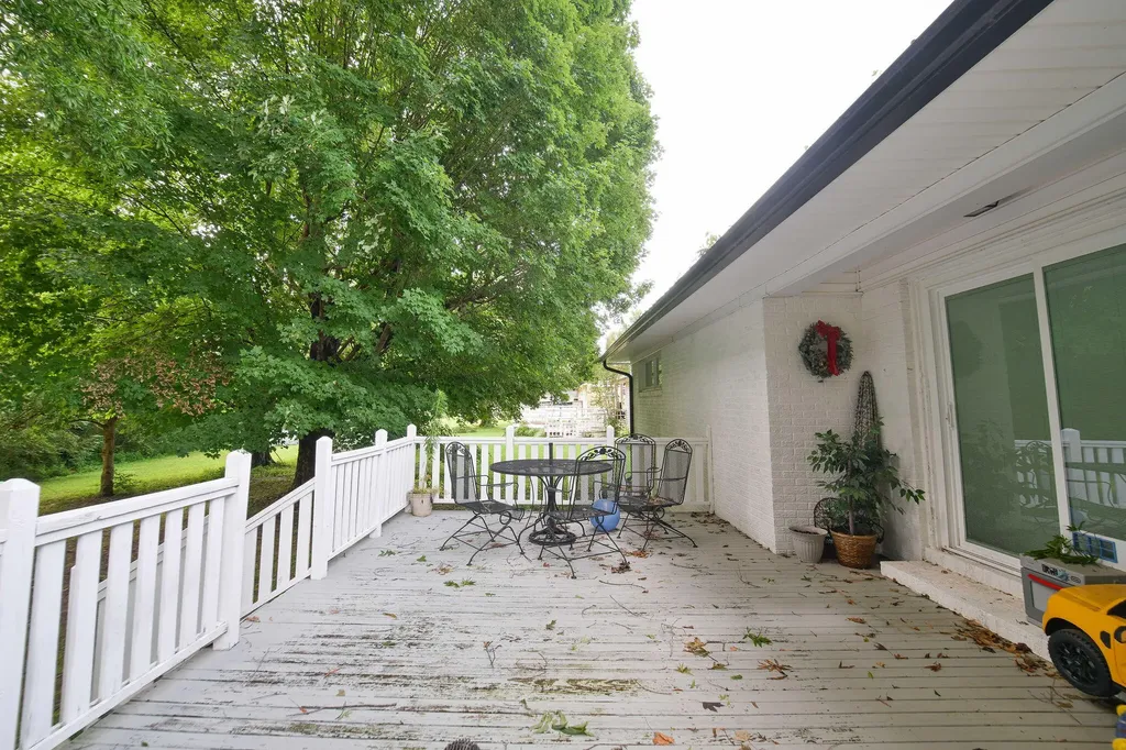 213 Fairlane Drive Mayfield KY 42066