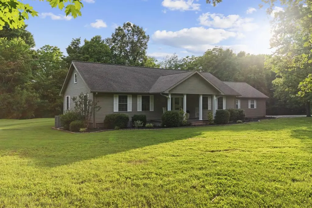 43 Fairview Street Benton KY 42025