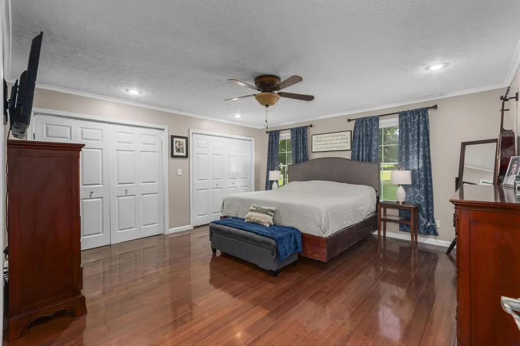 43 Fairview Street Benton KY 42025