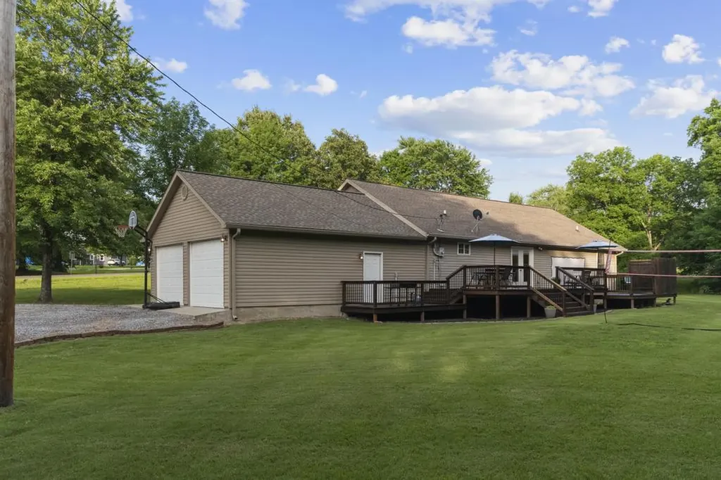 43 Fairview Street Benton KY 42025
