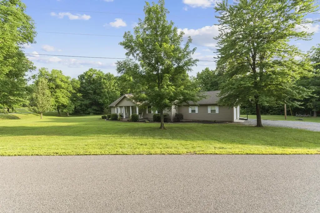 43 Fairview Street Benton KY 42025