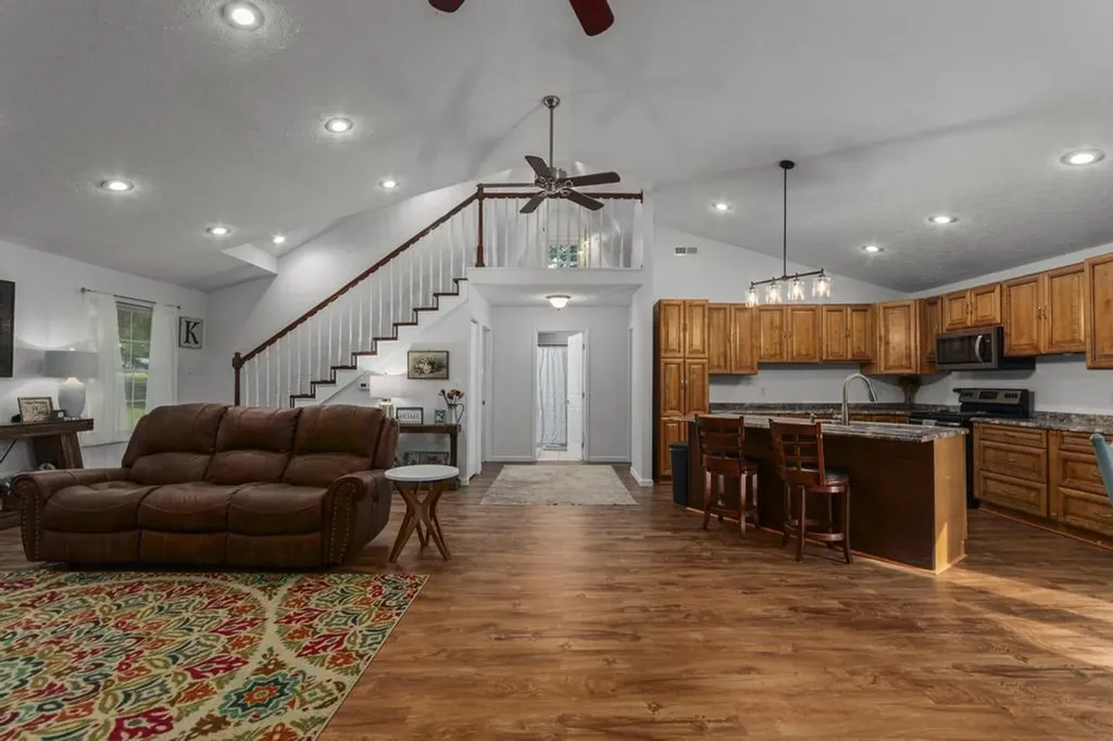 43 Fairview Street Benton KY 42025