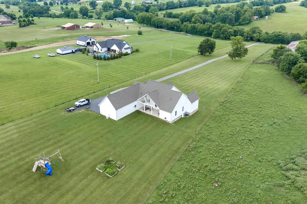 1170 Dry Fork Road Danville KY 40422