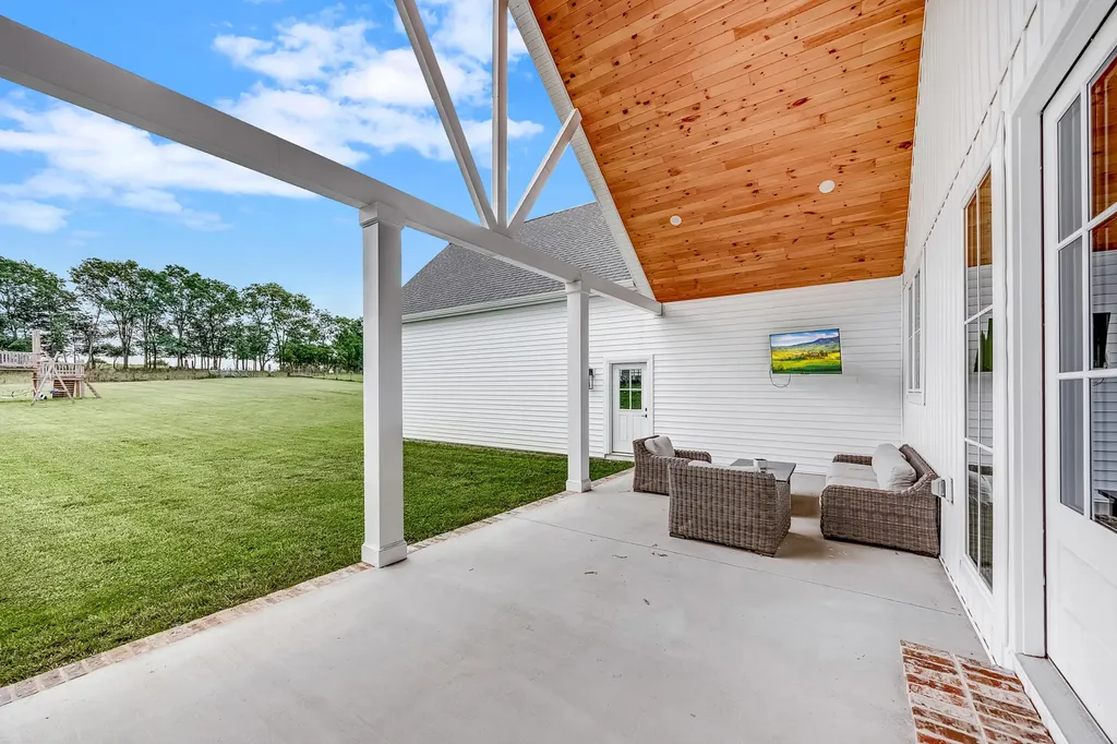 1170 Dry Fork Road Danville KY 40422
