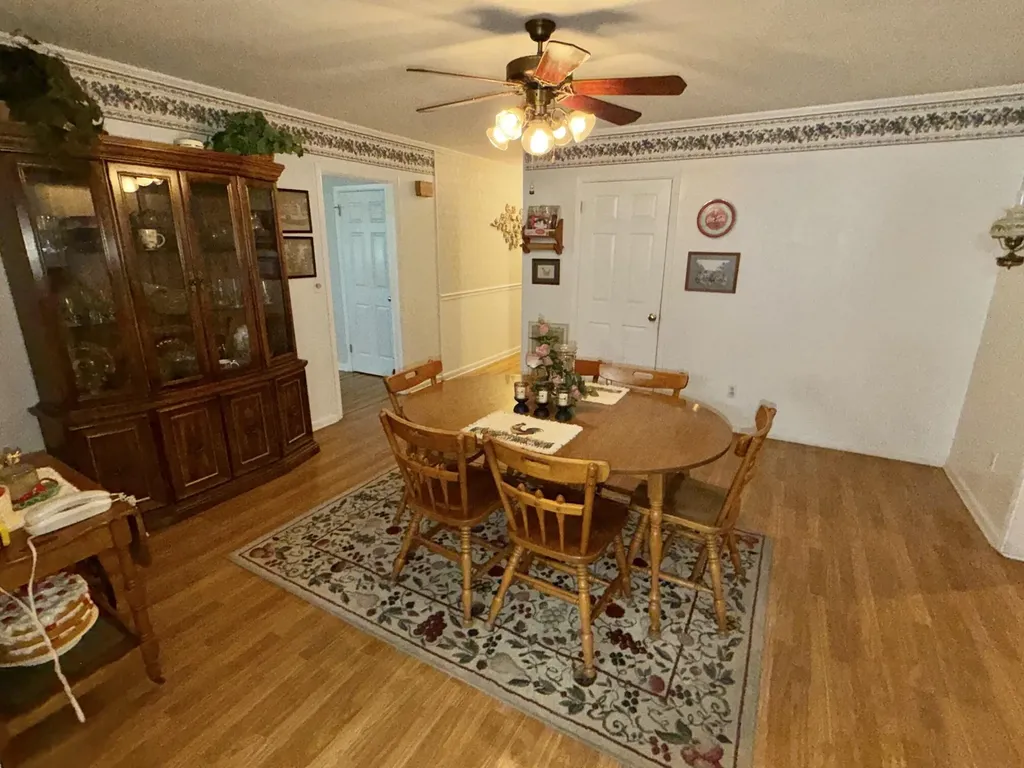 5830 Merrydale Drive Paducah KY 42003
