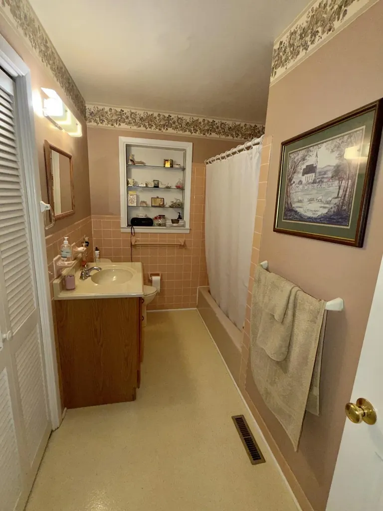 5830 Merrydale Drive Paducah KY 42003