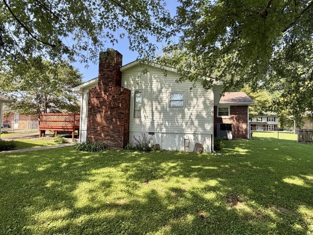 5830 Merrydale Drive Paducah KY 42003