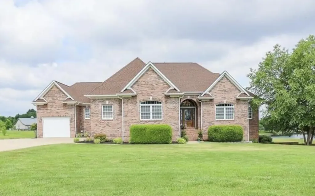 2427 S Friendship Road Paducah KY 42003
