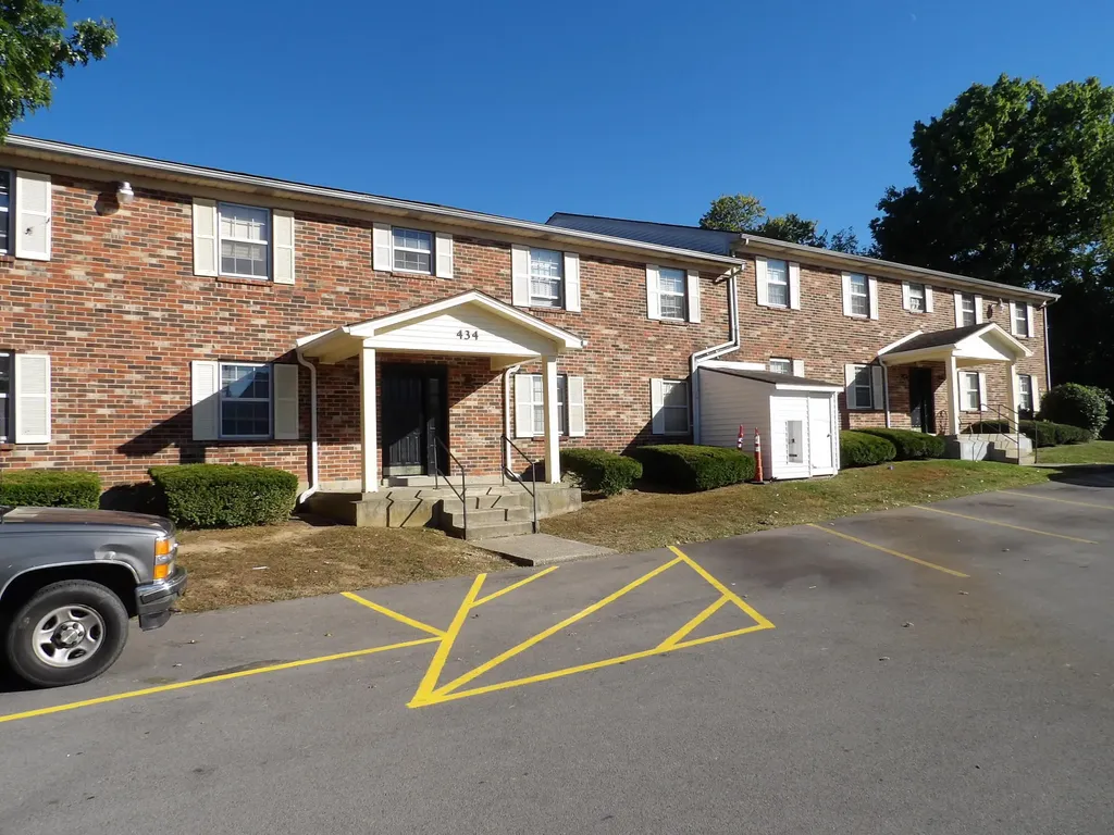 434 Harrodswood Road Frankfort KY 40601