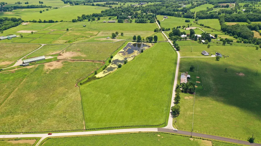 1 Glenn Road Paris KY 40361