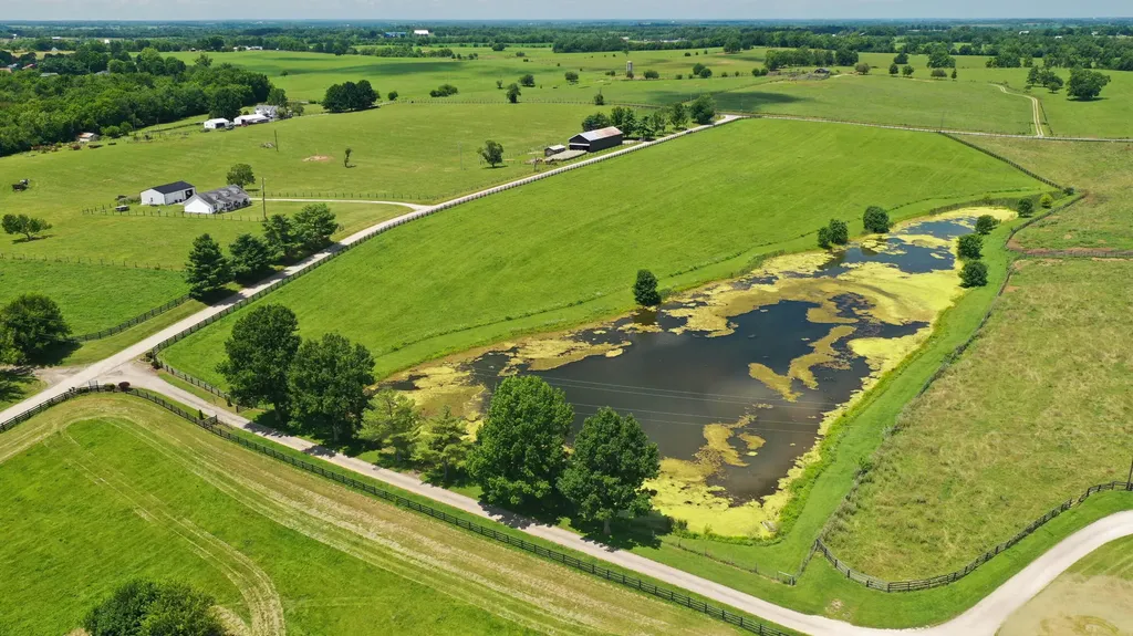 1 Glenn Road Paris KY 40361