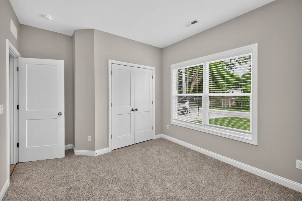 545 Shropshire Avenue Lexington KY 40508