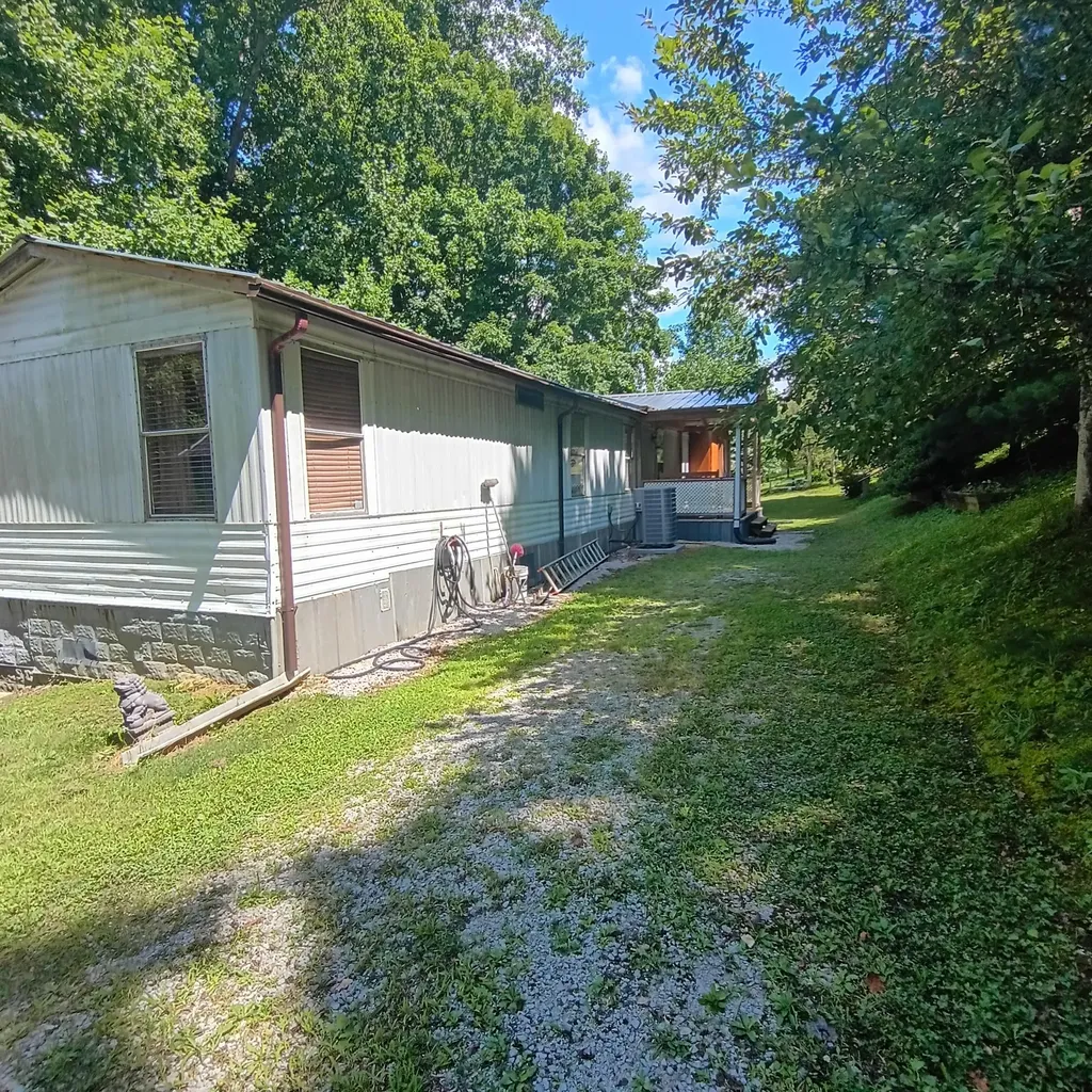 183 183 Shoemaker Ln Lane Monticello KY 42633