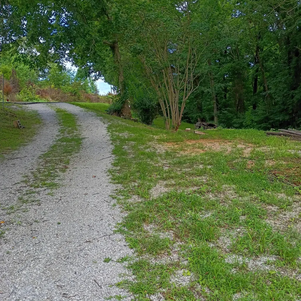 183 183 Shoemaker Ln Lane Monticello KY 42633