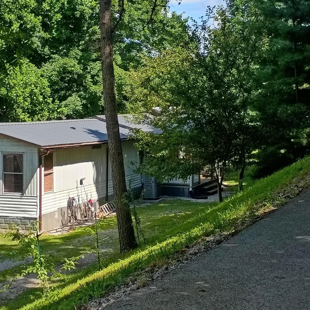 183 183 Shoemaker Ln Lane Monticello KY 42633